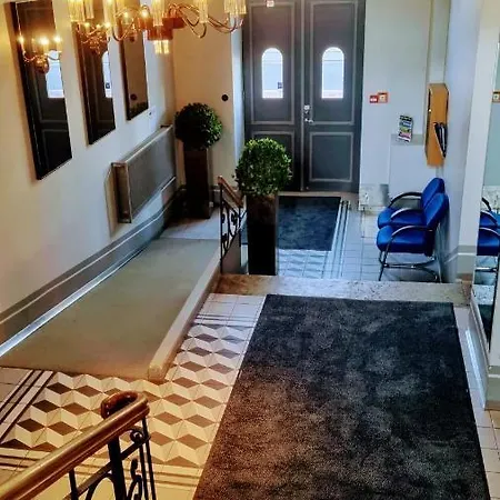 아파트 Cozy Two-story Loft 6